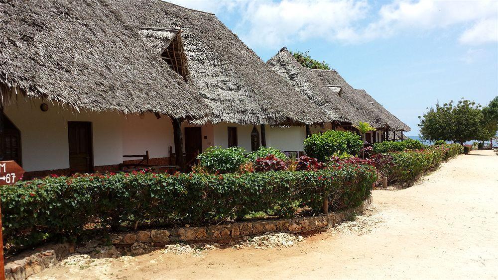 Baobab Hotel 4*