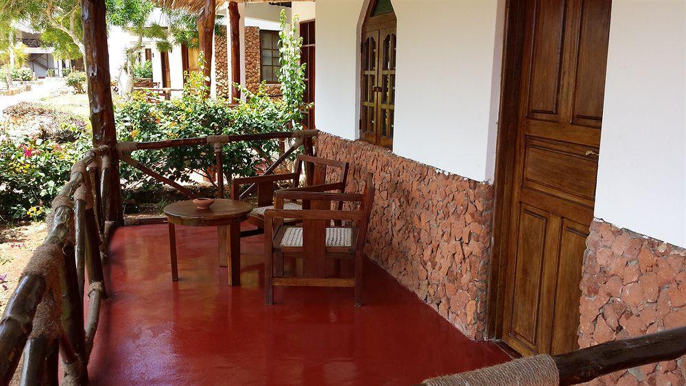 Hotel Baobab 4*